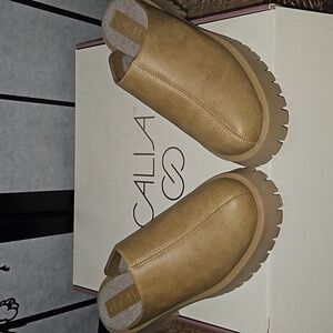 Calia by Carrie Underwood Kendra Clogs Size 8 NWT